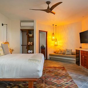 King Room Garden View